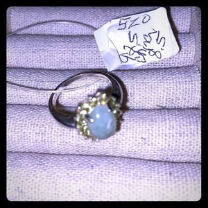 925 China size 8.5 gently used